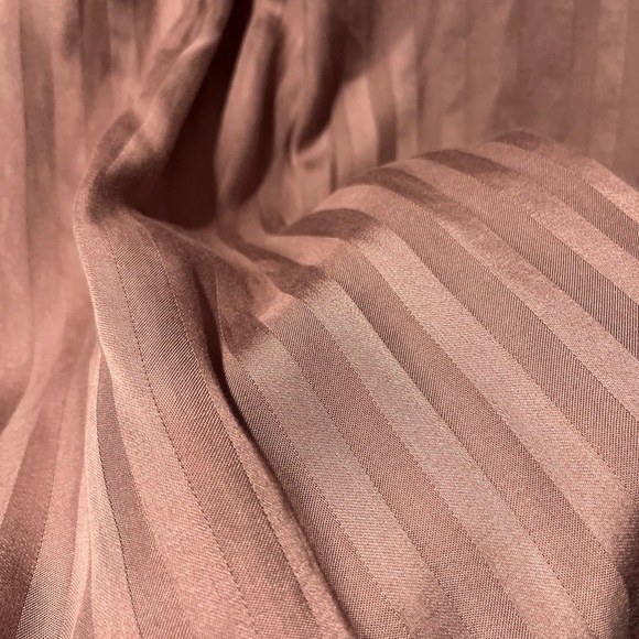 Cloth & Stone Anthropologie Top Mauve Grace Sateen Stripe Soft Button Down S - Picture 5 of 5